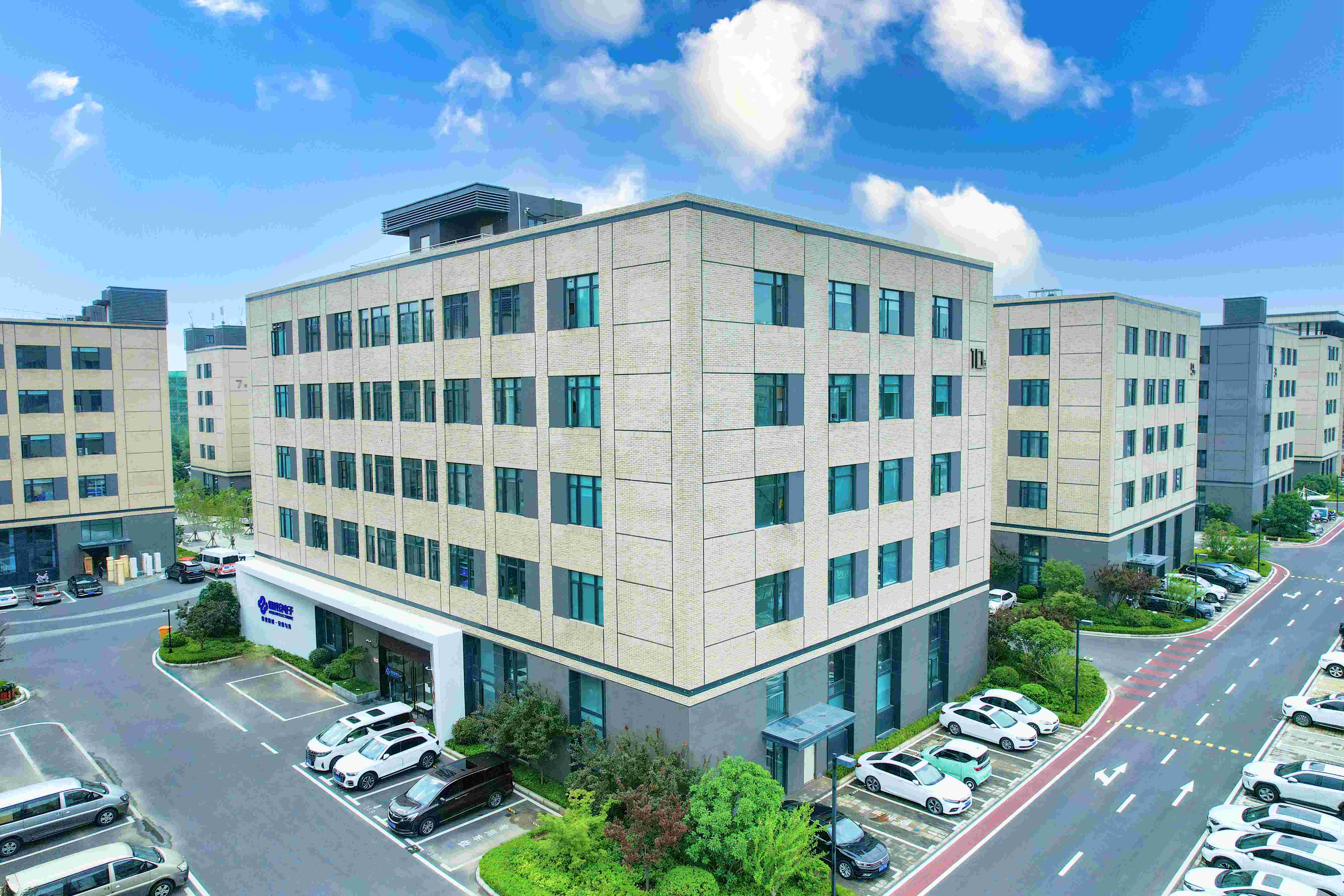 喜讯丨保时安荣获“2024年河南省中小企业数字化转型标杆”。