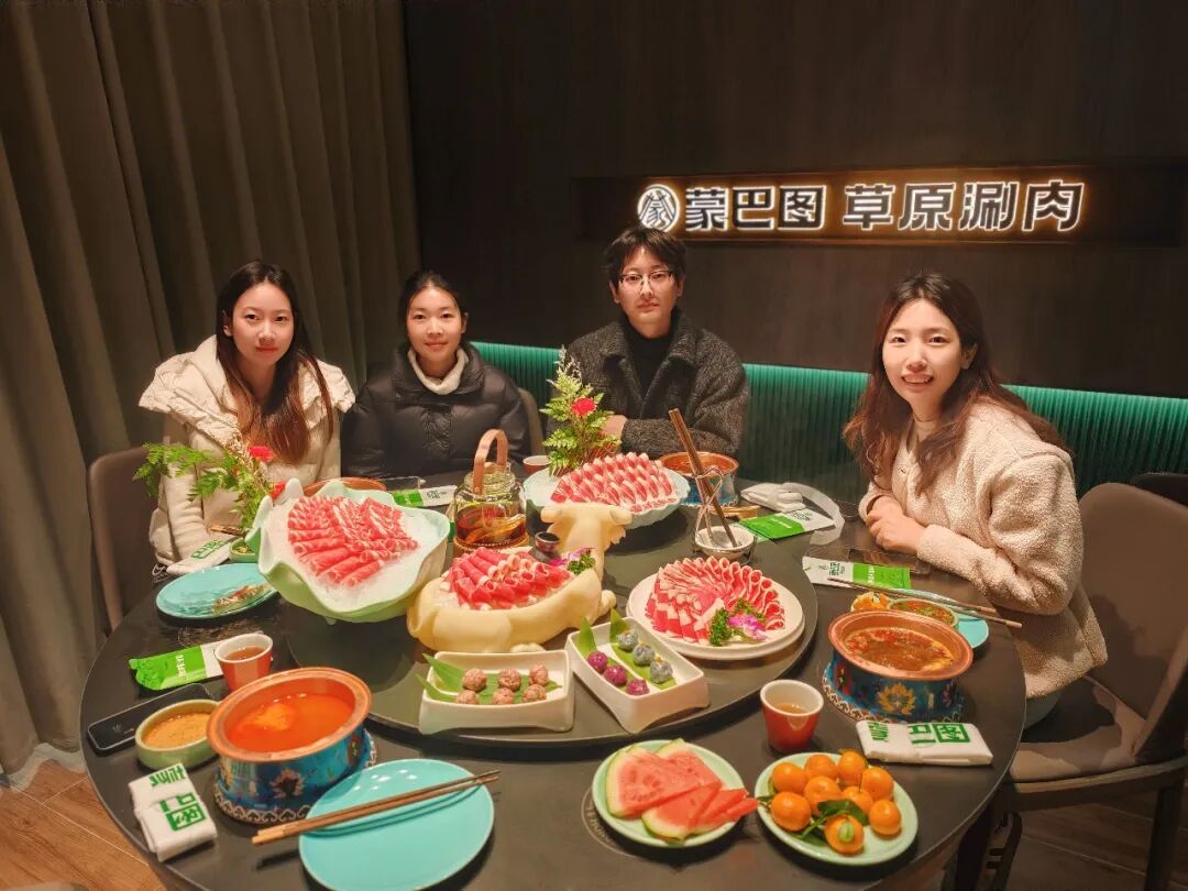 这场跨越四季的约定，已持续了很多年。